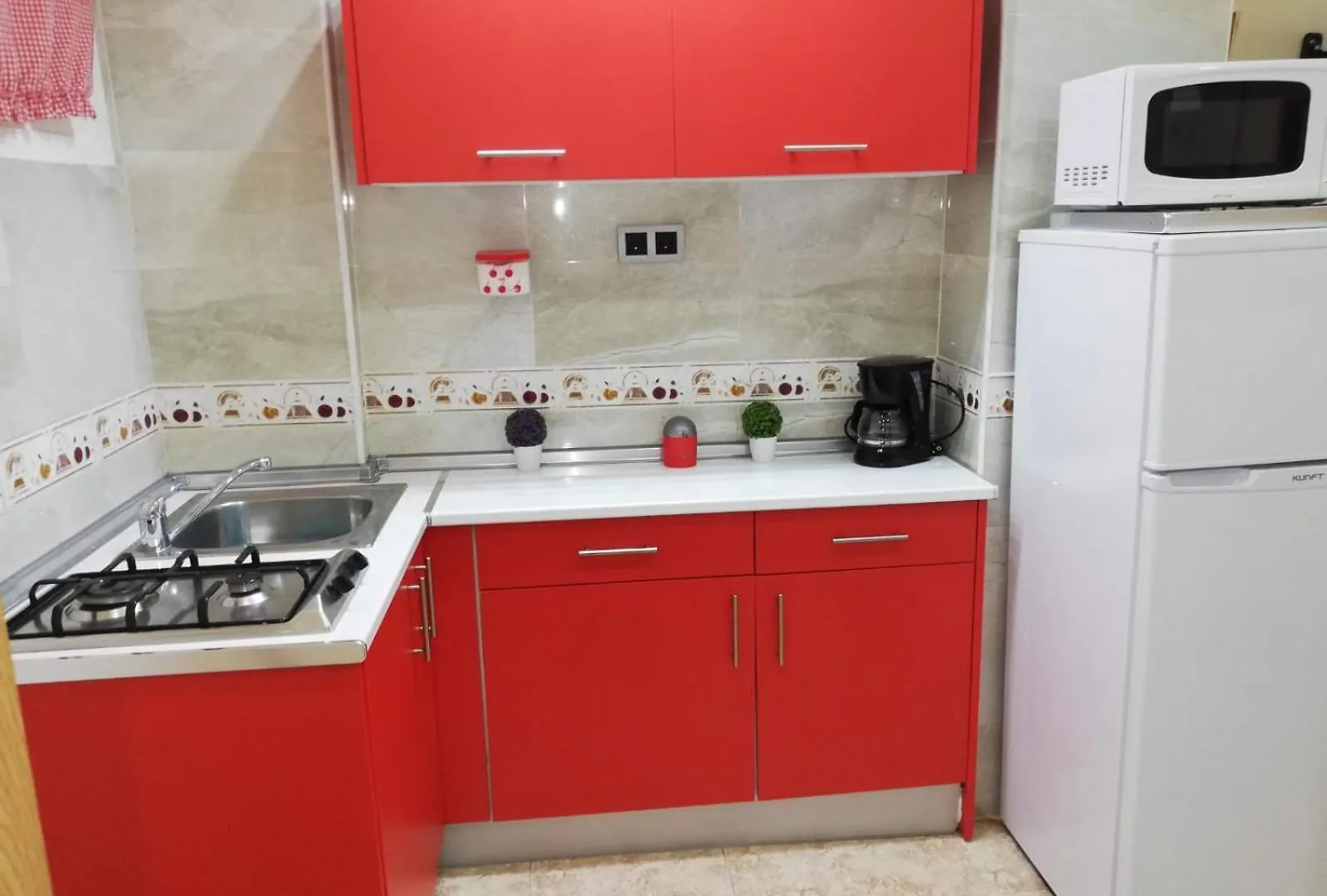 Centrico Estudio En Iris Benalmadena 0*,