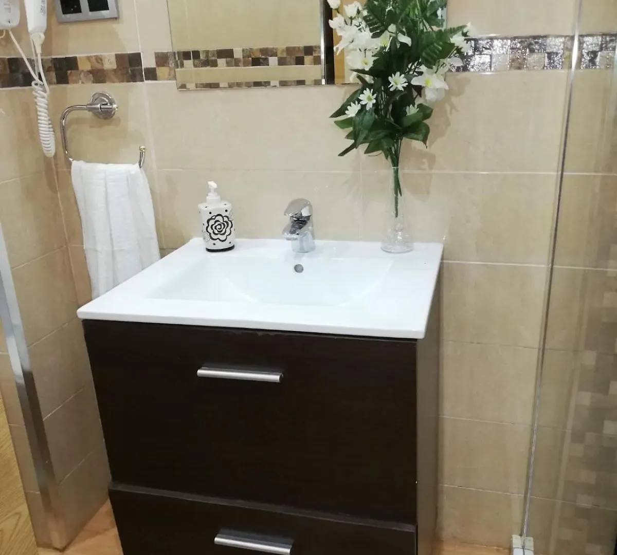 Centrico Estudio En Iris Benalmadena Spain