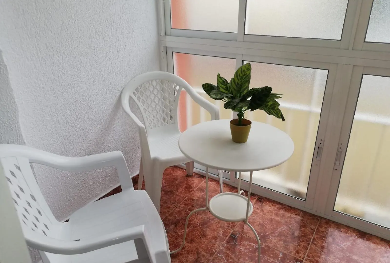 Centrico Estudio En Iris Benalmadena 0*,